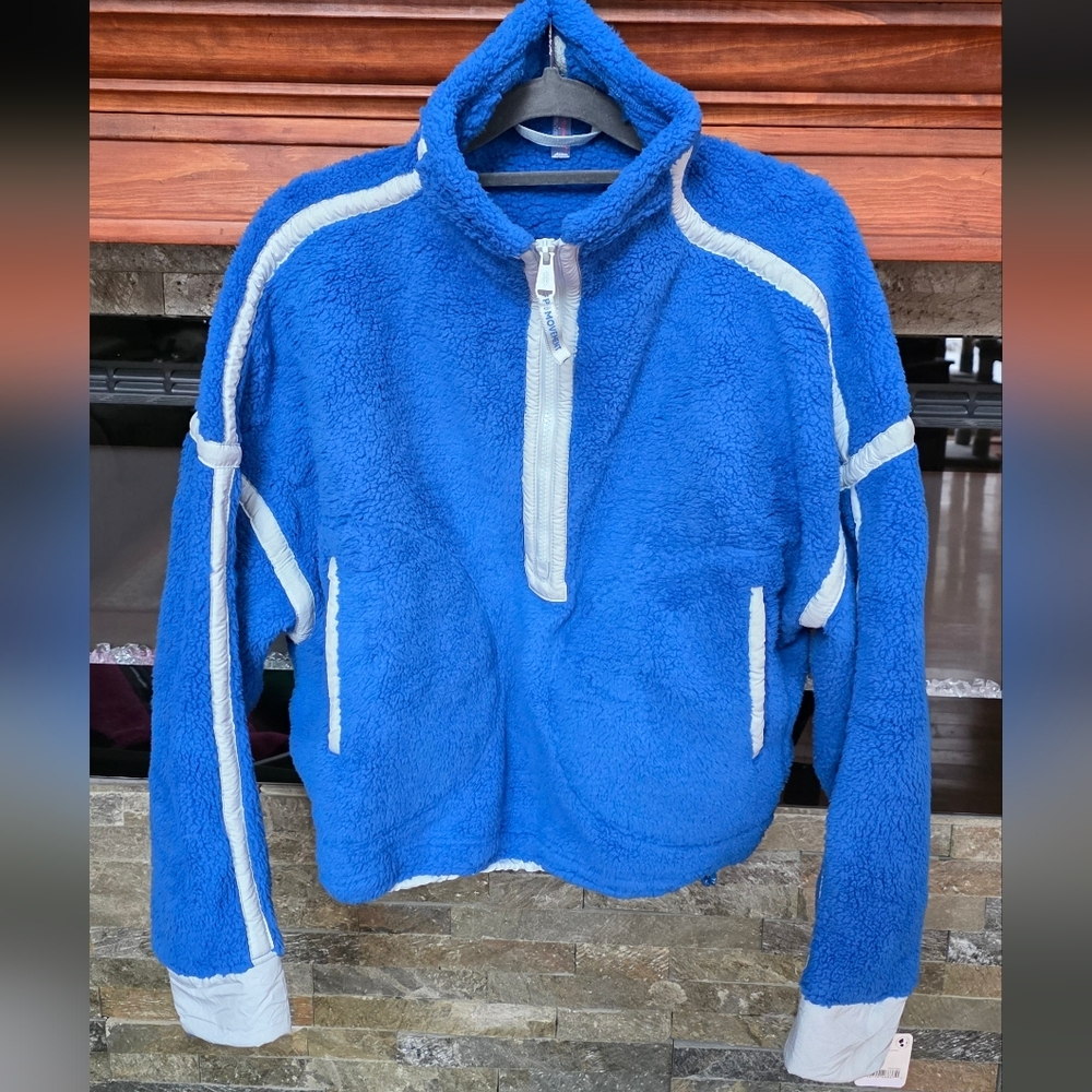 Free people mountain high, half zip pull over. NWT. Size Small. Price Firm. - Picture 3 of 6